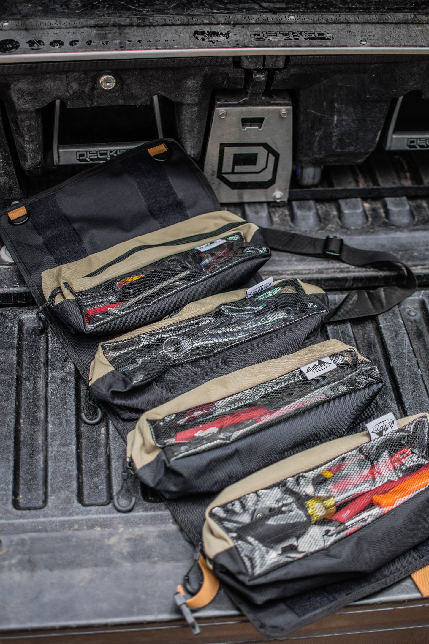 Roll Gear Stowage 4 x Hook-n-Loop Pouches
