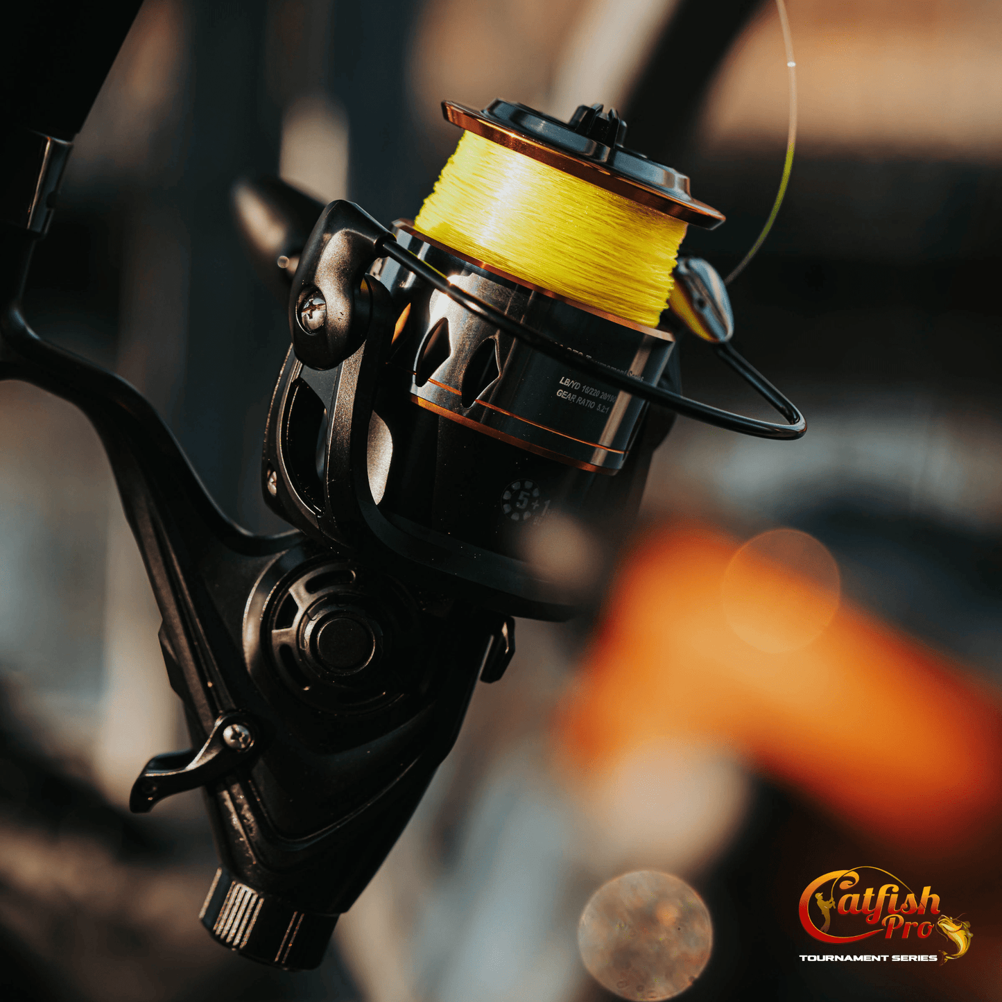 Reel Spinning Front/Rear Drag Ambidextrous 600STS
