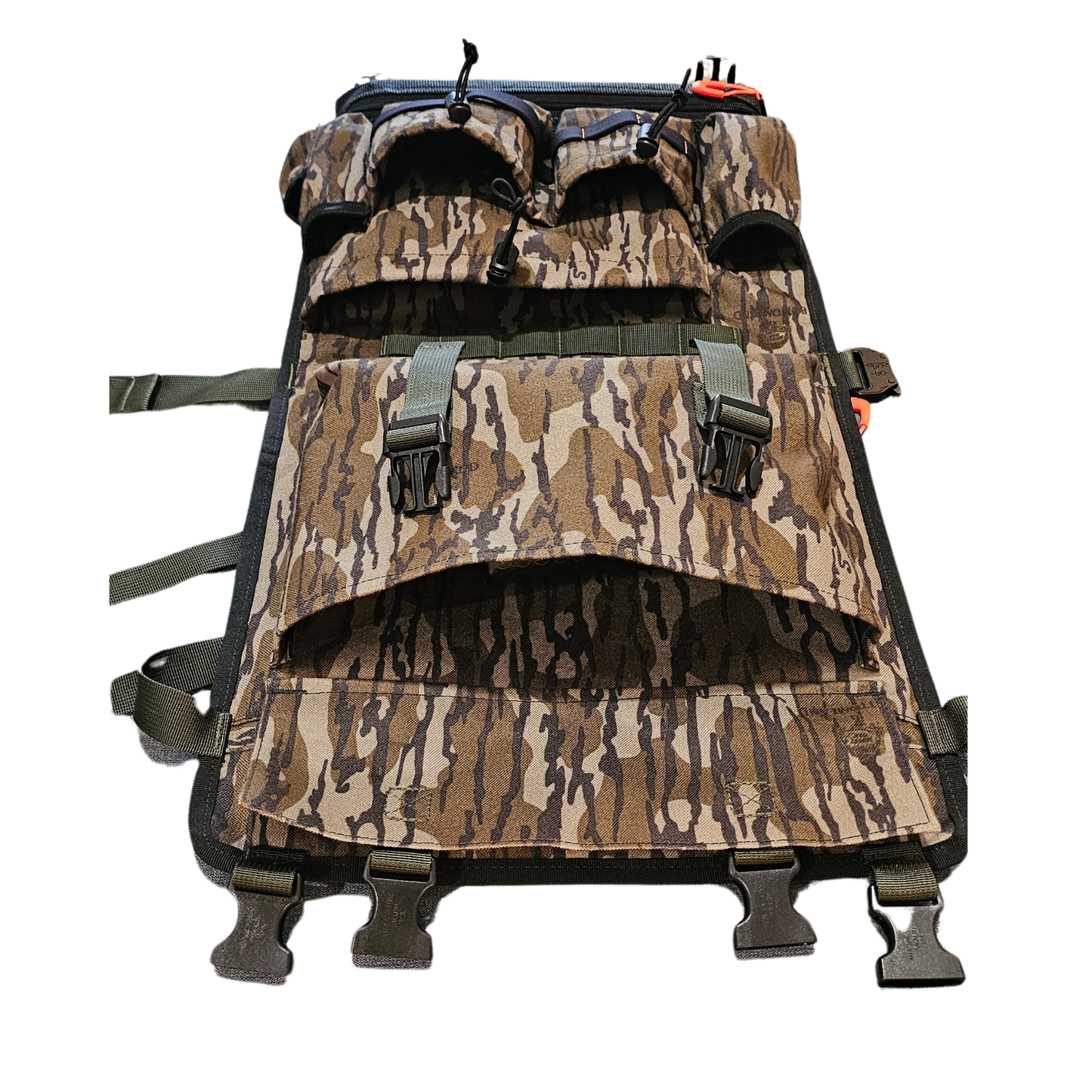 Stand Hunting Tree Hugger BottomLand