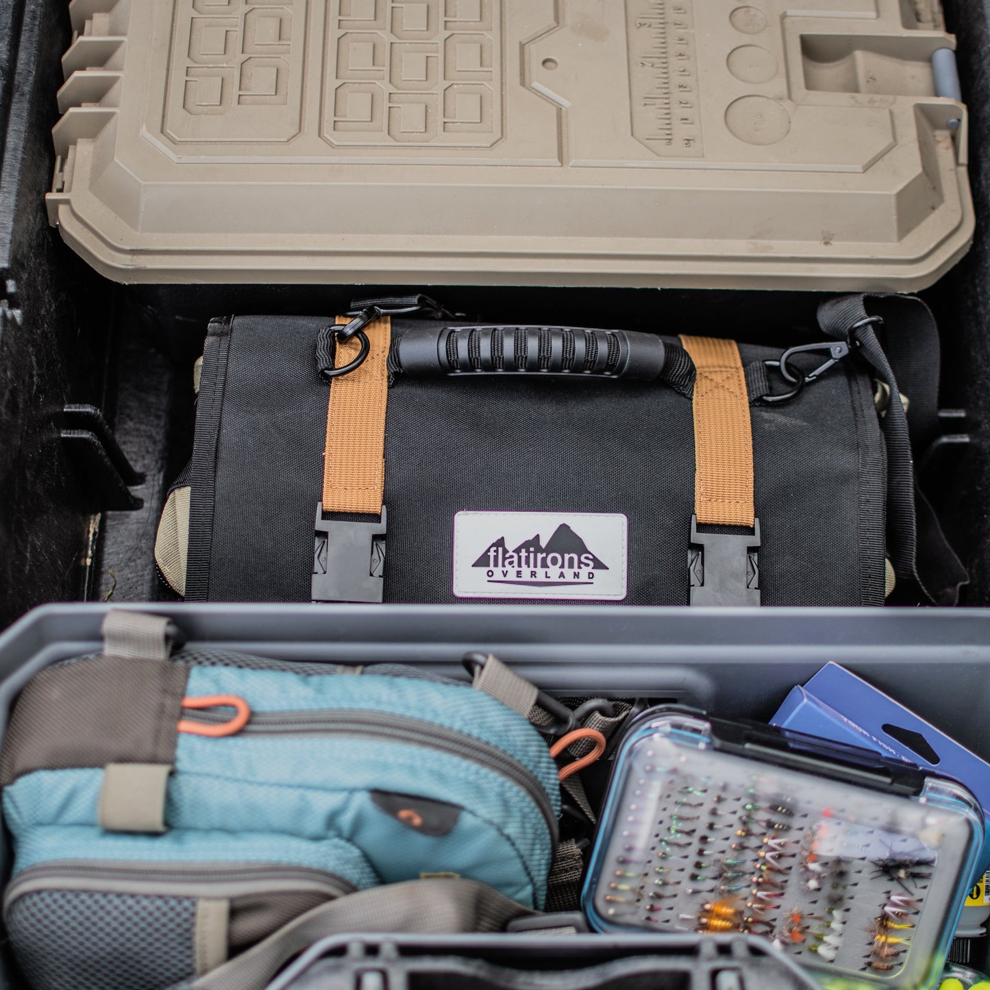 Roll Gear Stowage 4 x Hook-n-Loop Pouches