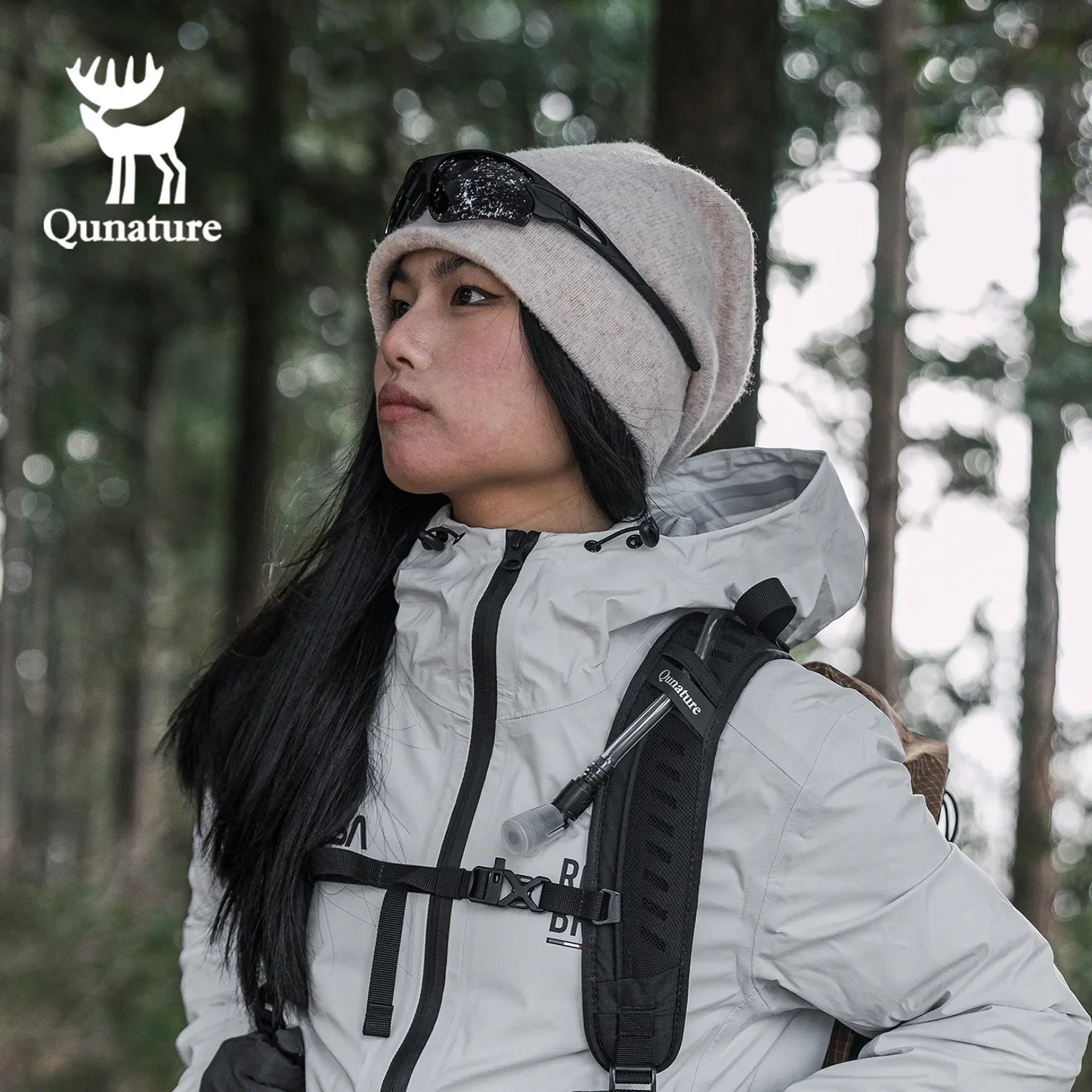 Pack Back/Day Hiking Lightweight/Waterproof 30-35L